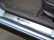 Hyundai Elantra (MD/UD) 2011–2015 Sliekšņu uzlikas Nataniko (4 gab., nerūsējošais tērauds) Standarta - Lohmann līmlente, 0,5 mm foto 1