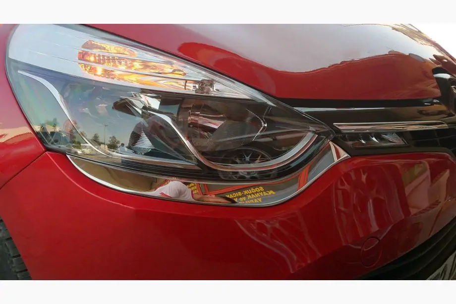 Renault Clio IV 2012–2019 Priekšējo lukturu uzlikas (2 gab., nerūsējošais tērauds) Image