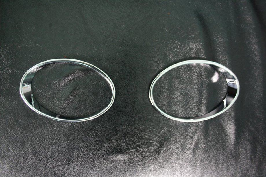 Hyundai Santa Fe 2 2006–2012 Hromēti miglas lukturu uzlikas (2 gab., plastmasa) Image