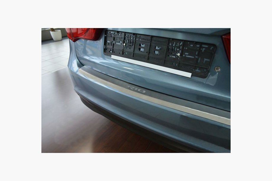 Kia Rio 2012–2017 Aizmugurējā bufera uzlika ar ieloci NataNika (nerūsējošais tērauds) Image