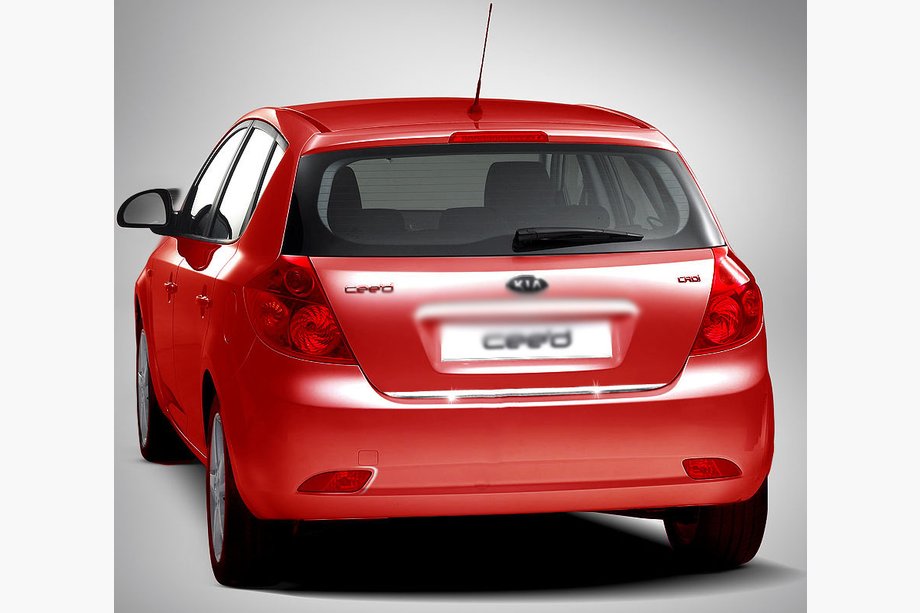 Kia Ceed 2007–2012 Bagāžnieka malas aizsarguzlika (HB, nerūsējošais tērauds) Image