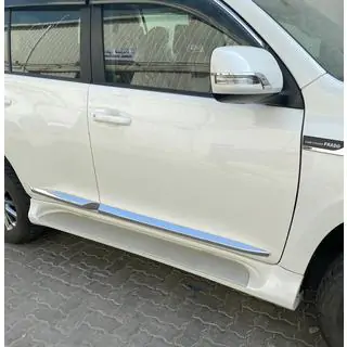 Durvju līstes (dizains 2018+) Toyota Land Cruiser Prado 150 2009–2023 foto 1