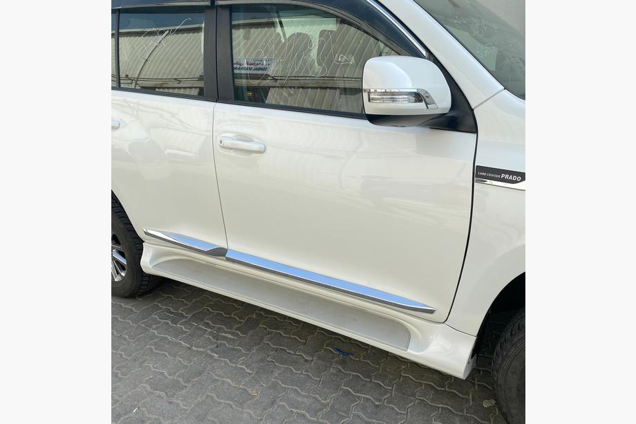 Toyota Land Cruiser Prado 150 2009–2023 Durvju līstes (dizains 2018+) Image