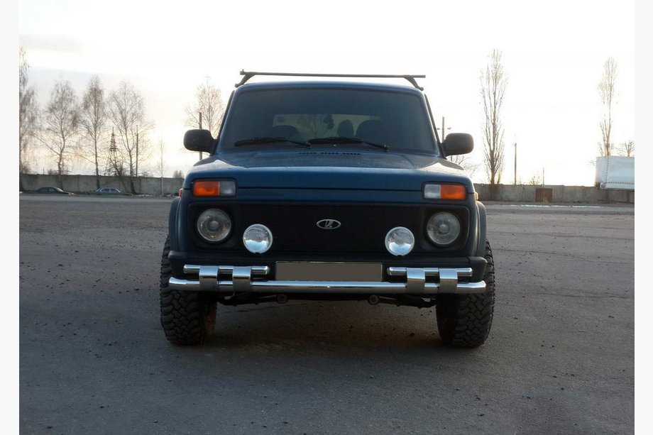 Lada Niva un Urban 1977– Priekšējā aizsargstanga ST015 (nerūsējošais tērauds) Image
