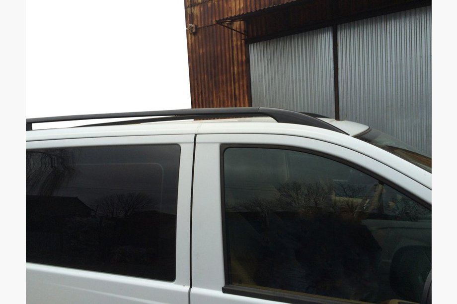 Mercedes Viano 2004–2014 Jumta reliņi melni CAN Original dizains (metāla kājām) Vidējā riteņu bāze (Long) Image