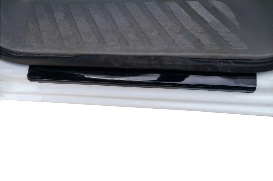Volkswagen Crafter 2006–2016 Durvju sliekšņu uzlikas DDU (2 gab., ABS) Spīdīgas Image