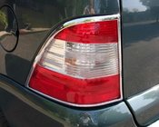 Mercedes ML W163 1997–2005 Aizmugurējo lukturu uzlikas (2 gab., plastmasa) foto 1
