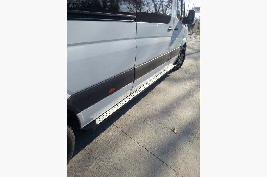 Mercedes Sprinter W901/902/903/904/905 1995–2006 Sānu pakāpieni DOT-Line (2 gab., alumīnijs) Vidējā riteņu bāze Foto 2