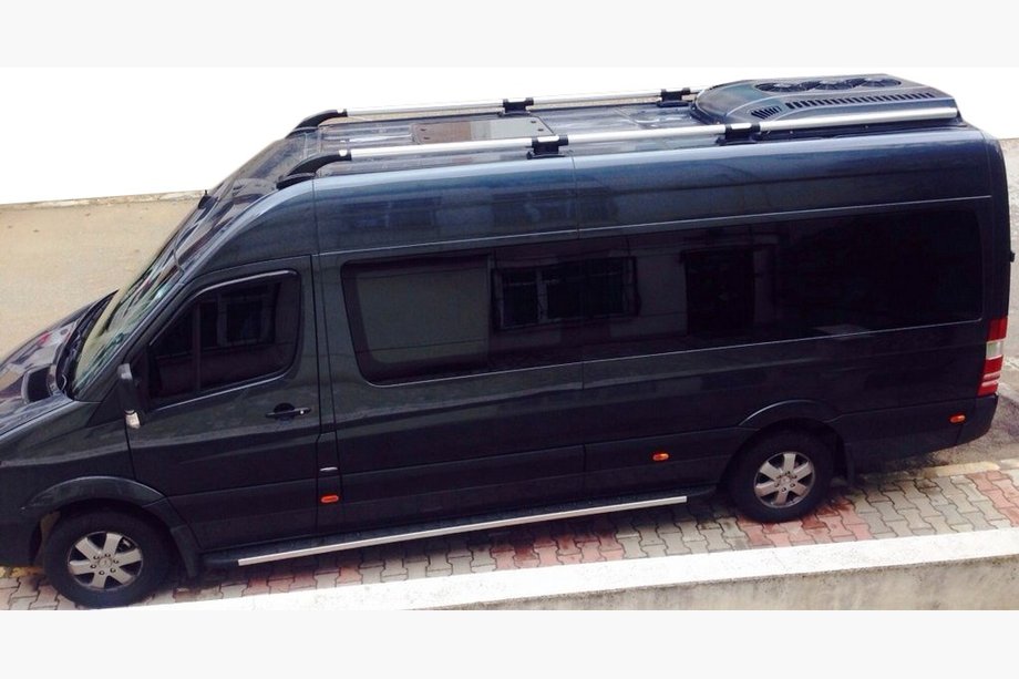 Mercedes Sprinter W906 2006–2018 Jumta reliņi Shark (melni balsti) Image