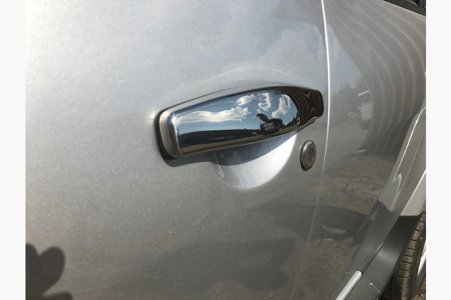 Renault Duster 2008–2017 Durvju rokturu uzlikas (4 gab., nerūs.) Carmos – turku nerūsējošais tērauds Image