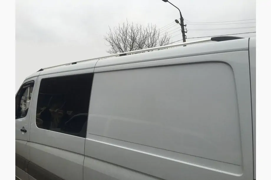 Volkswagen Crafter 2006–2016 Jumta reliņi DD (alumīnijs) Image