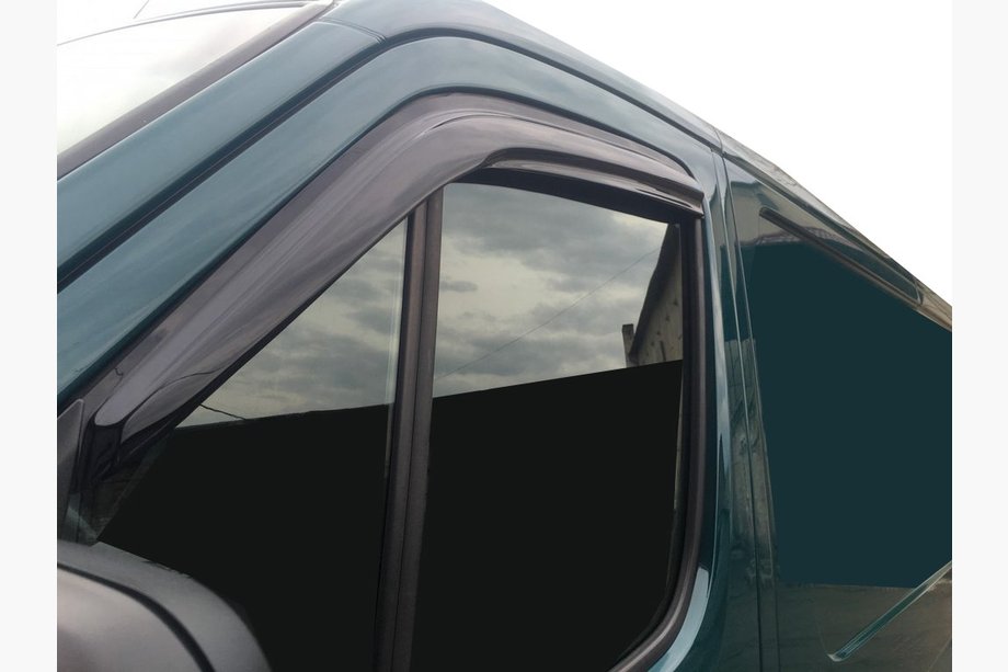 Mercedes Sprinter W906 2006–2018 Līmējamie logu deflektori (2 gab., Aomis) Image