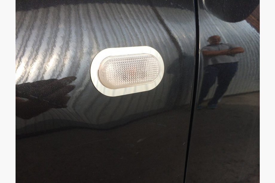 Nissan Note 2004–2012 Pagrieziena rādītāja apmale (2 gab., nerūsējošais tērauds) Image