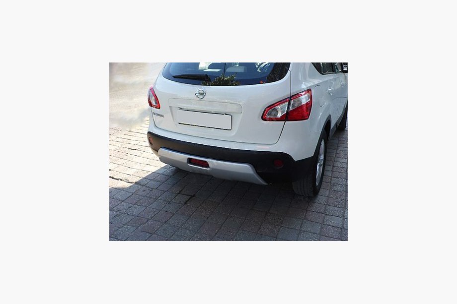 Nissan Qashqai 2010–2014 Aizmugurējais difuzors (krāsošanai) Image
