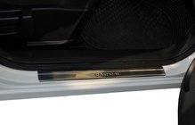 Nissan Qashqai 2010–2014 Sliekšņu uzlikas (Omsa, 4 gab., nerūsējošais tērauds) foto 1