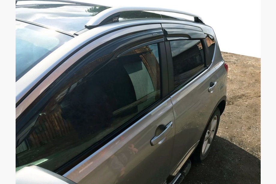 Nissan Qashqai 2010–2014 Logu vēja deflektori (4 gab., Sport) Image