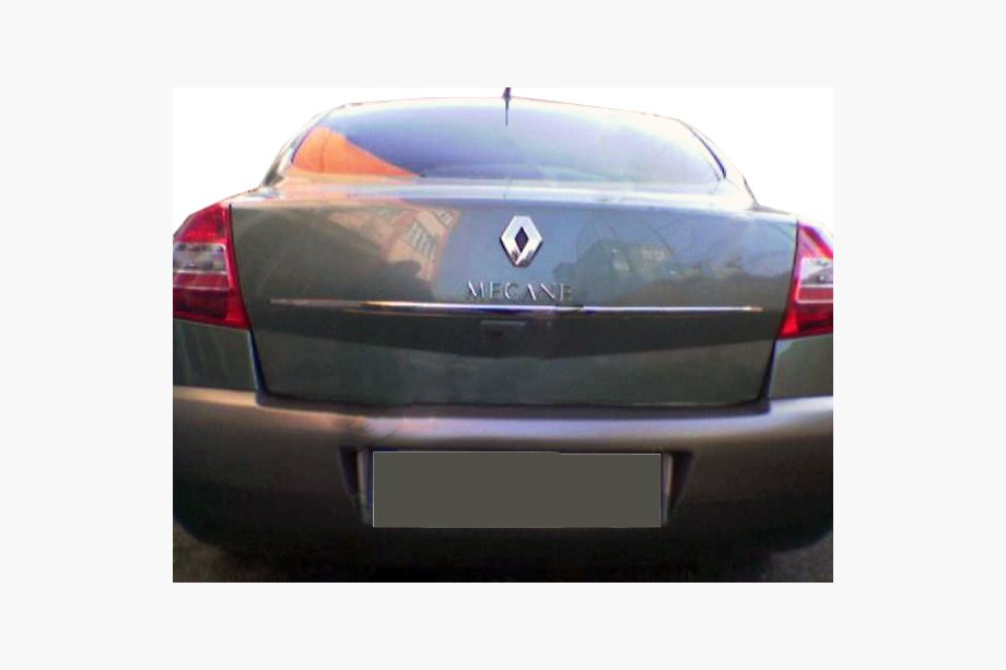 Renault Megane II 2004–2009 Hroma līste virs numura zīmes (SD, nerūsējošais tērauds) Image