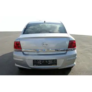Sedan spoileris (krāsošanai) foto 1