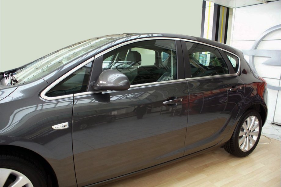 Opel Astra J 2009–2015 Pilns logu apmales komplekts (HB, 12 gab., nerūsējošais tērauds) Foto 1