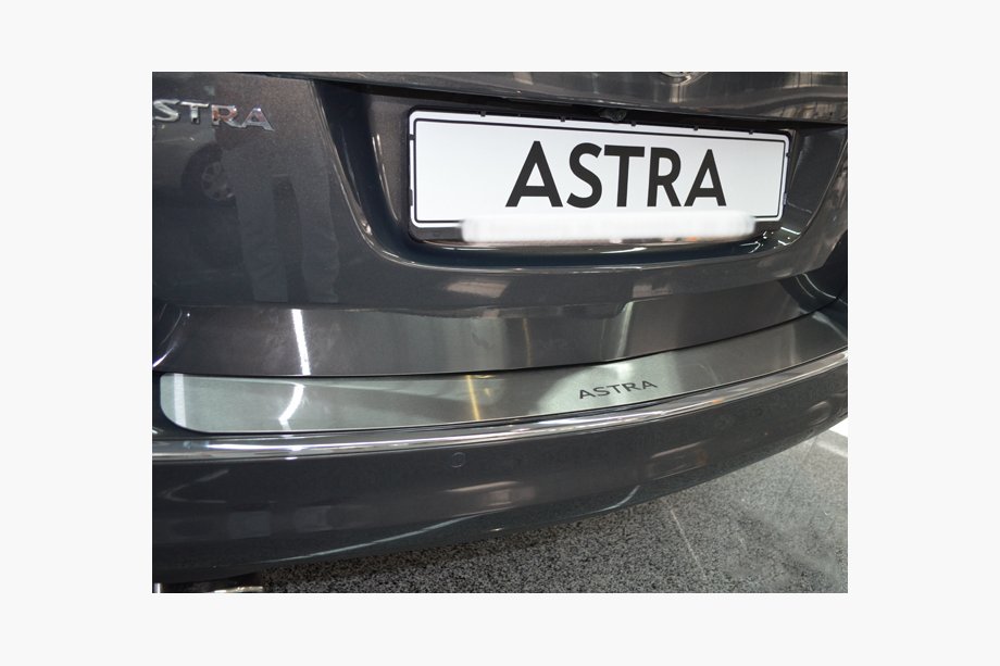 Opel Astra J 2009–2015 Natanika aizmugurējā bufera aizsarguzlika (nerūsējošais tērauds) Hečbeks, 2009-2015 Image