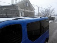Renault Trafic 2001–2015 Melni jumta reliņi Garā versija, plastmasas kājiņas foto 6