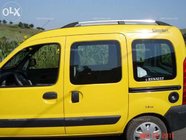 Renault Kangoo 1998–2008 Hromēti jumta reliņi Standarta bāze, plastmasas stiprinājuma pēdas foto 4