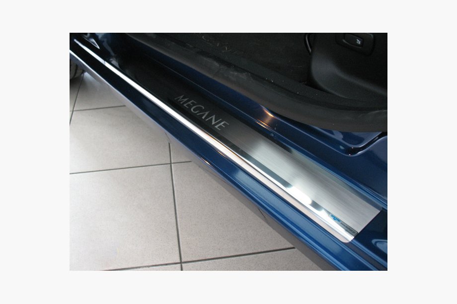 Renault Megane III 2009–2016 Sliekšņu uzlikas Nataniko (4 gab., nerūsējošais tērauds) Standarta - Lohmann līmlente, 0,5 mm Image