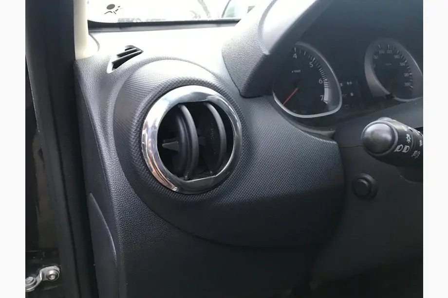 Renault Duster 2008–2017 Salona gaisa ventilācijas atveru apdares rāmji (4 gab., nerūsējošais tērauds) Foto 2