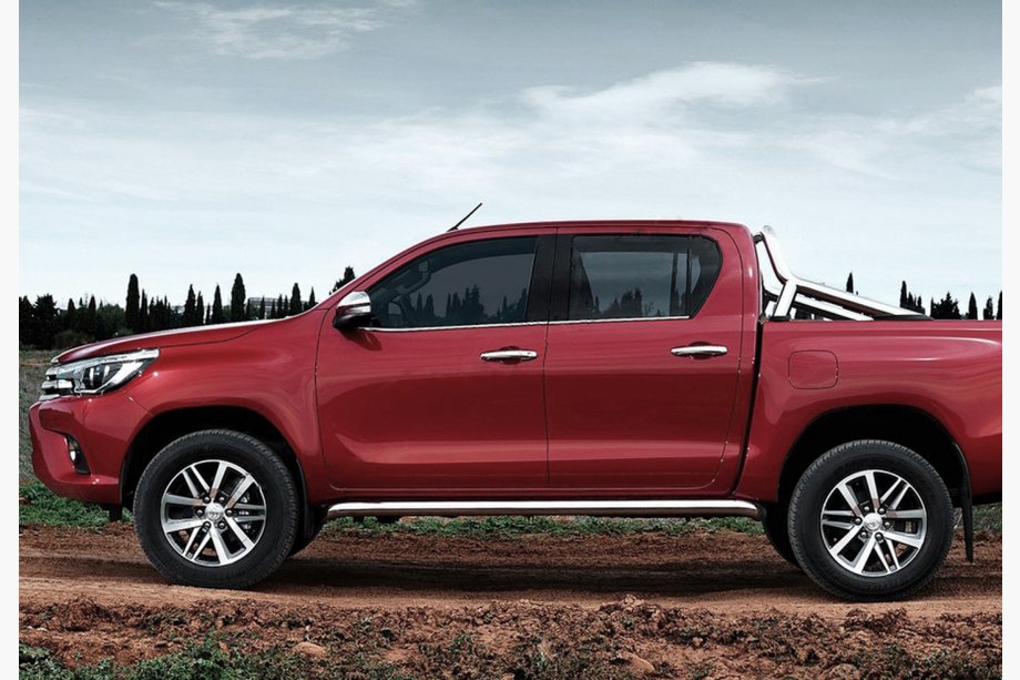Toyota Hilux 2015– Logu apmales (4 gab., nerūsējošais tērauds) Image