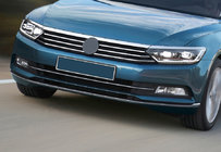 Volkswagen Passat B8 2015–2023 Priekšējā bufera hroma uzlikas (2015-2018, 3 gab., nerūsējošais tērauds) Carmos - turku teras foto 6
