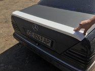 Mercedes E-klase W124 1984–1997 Spoileris krāsošanai foto 2