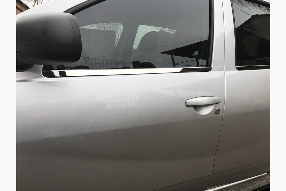 Dacia Duster 2008–2018 Logu apdares līstes (4 gab., nerūsējošais tērauds) Foto 3