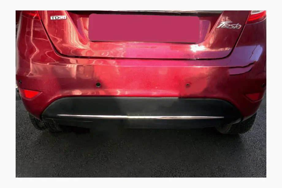 Ford Fiesta 2008–2017 Aizmugurējā bampera malas uzlika (nerūsējošais tērauds) Image