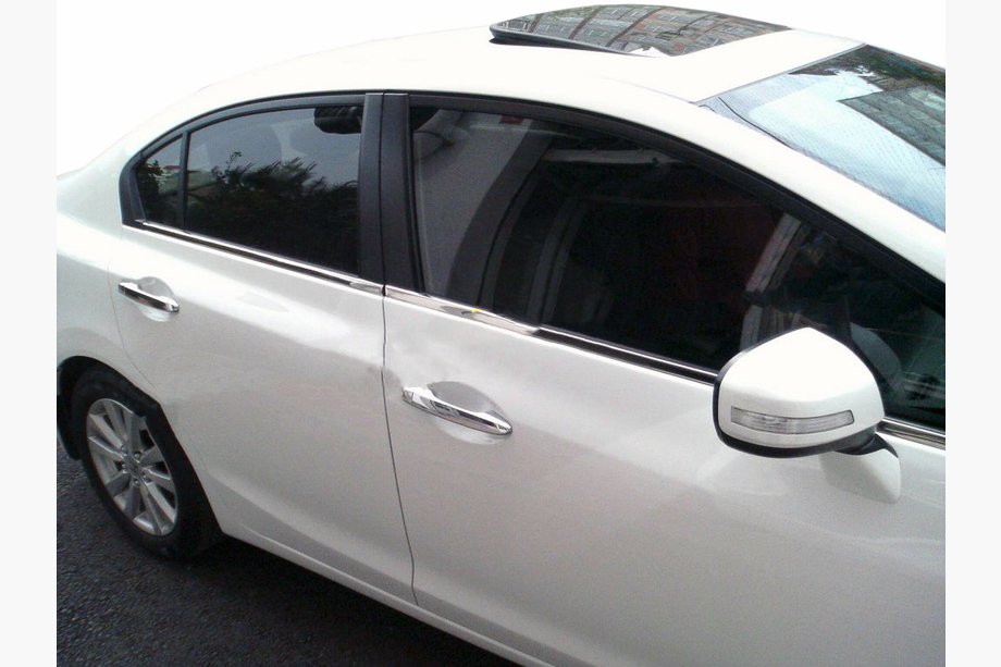 Honda Civic Sedan IX 2011–2016 Carmos ārējās logu apdares līstes (4 gab., nerūsējošais tērauds) Image