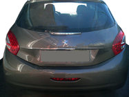 Peugeot 208 2012–2019 Hroma līste virs numura zīmes Tit-designs (nerūsējošais tērauds) foto 1
