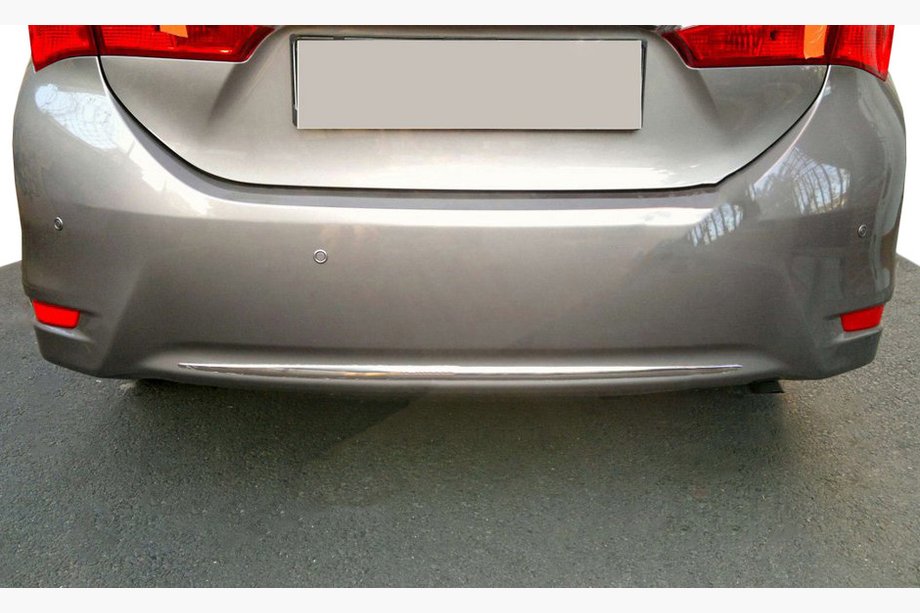 Toyota Corolla 2013–2019 Aizmugurējā bampera apmale (nerūsējošais tērauds) Image