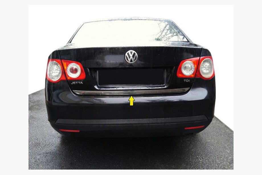 Volkswagen Jetta 2006–2011 Bagāžnieka malas uzlika (nerūsējošais tērauds) OmsaLine – itāļu nerūsējošais tērauds Image