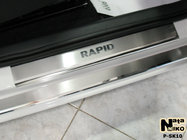Skoda Rapid 2012–2019 Hroma sliekšņu uzlikas Натанико (8 gab., nerūsējošais tērauds) Premium - 3M līmlente, 0,8 mm foto 2