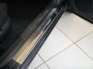 Skoda Superb 2001–2009 Sliekšņu uzlikas Nataniko (4 gab., nerūsējošais tērauds) Premium - 3M līmlente, 0,8 mm foto 1