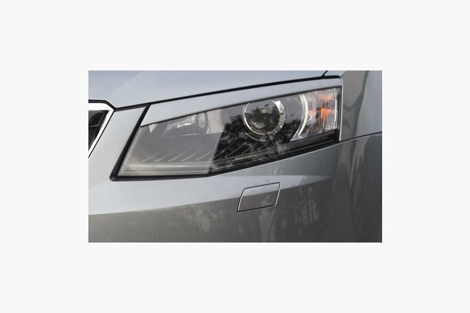 Skoda Octavia III A7 2013–2019 JAUNUMS!!! Priekšējo lukturu uzacis (2 gab., krāsošanai) Image