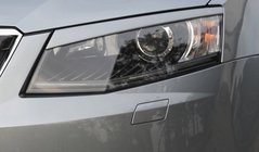 Skoda Octavia III A7 2013–2019 JAUNUMS!!! Priekšējo lukturu uzacis (2 gab., krāsošanai) foto 1