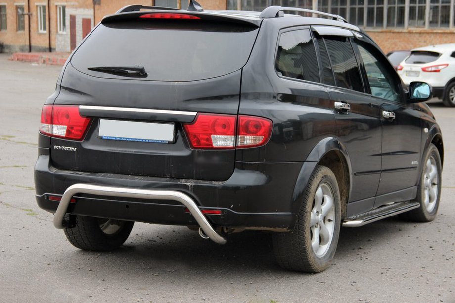SsangYong Kyron 2005–2014 Aizmugurējā aizsargstieņa caurule AK007 (nerūsējošais tērauds) Image