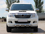 Toyota Hilux 2006–2015 Priekšējais aizsargs ST015 (nerūsējošais tērauds) foto 1