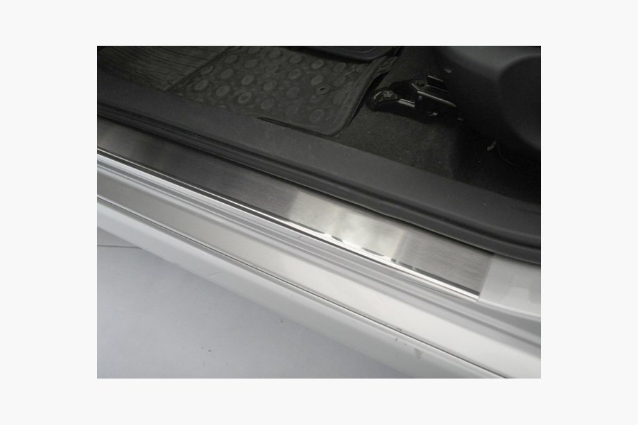 Toyota Auris 2007–2012 Sliekšņu uzlikas Nataniko (4 gab., nerūsējošais tērauds) Standarta - Lohmann līmlente, 0,5 mm Image