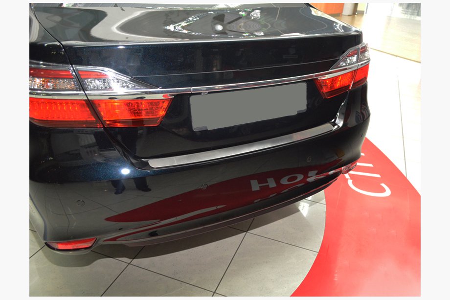 Toyota Camry 2011–2017 Nataniko aizmugurējā bampera uzlika (nerūsējošais tērauds) 2011–2014 Image