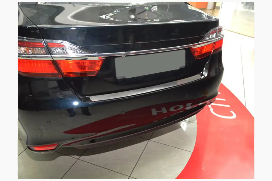 Toyota Camry 2011–2017 Nataniko aizmugurējā bampera uzlika (nerūsējošais tērauds) Image