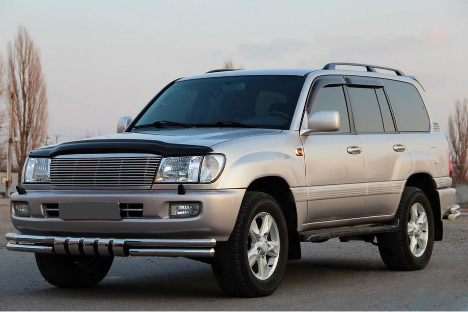 Toyota Land Cruiser 100 1998–2007 Priekšējā aizsargstanga ST015 (nerūsējošais tērauds) Image