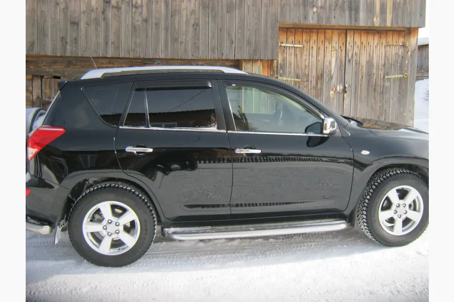 Toyota Rav 4 2006–2013 Ārējās logu apmales (4 gab., nerūsējošais tērauds) Foto 3