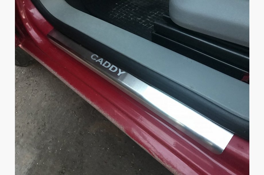 Volkswagen Caddy 2004–2010 Durvju sliekšņu uzlikas Natanika Standard (4 gab., nerūsējošais tērauds) Image