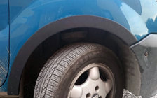 Renault Kangoo 1998–2008 Riteņu arku uzlikas (4 gab., melnas) Metāls foto 1